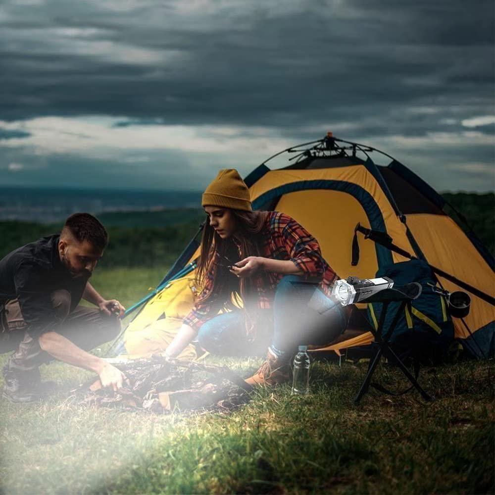 Tactical ultra bright LED flashlight